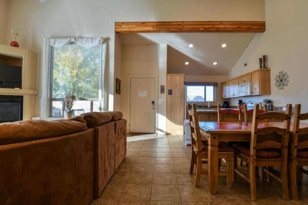 Rv M4 - Moab Get Away And Great Price For The Family! Villa Exterior foto